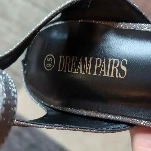 Dream Pairs Square Toe Ankle Strap Stiletto Sandals - Picture 5 of 9